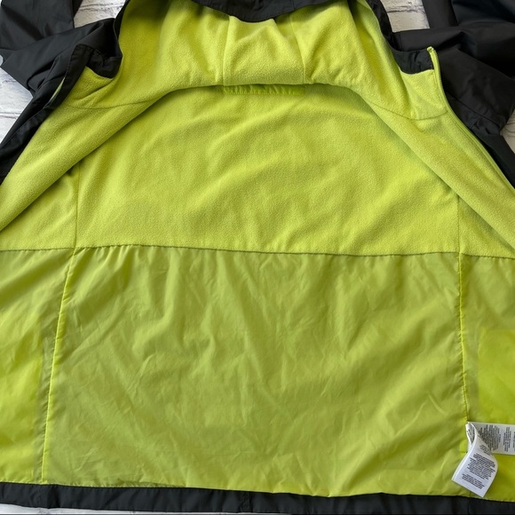 Columbia Junior Boys Gray with Neon Yellow fleece lining windbreaker jacket L - Picture 12 of 13